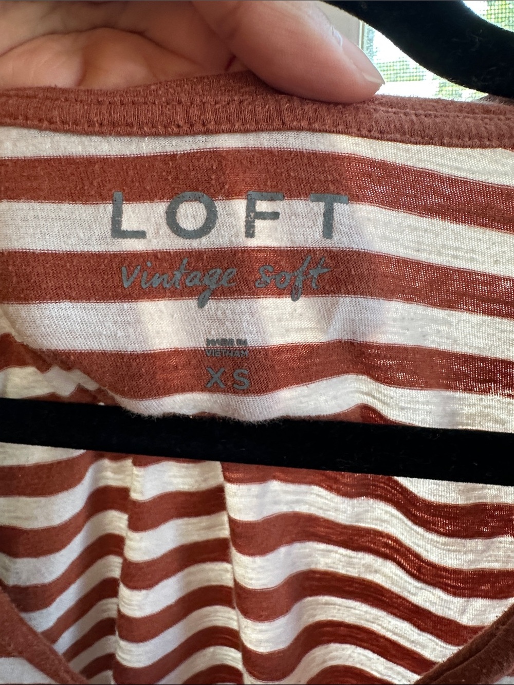TWO 100% Cotton t-shirts Loft Rust-White Striped & Old Navy White V-Neck Tees - Picture 3 of 9